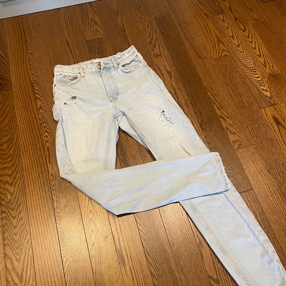 Zara baby blue denim jeans - Picture 1 of 4
